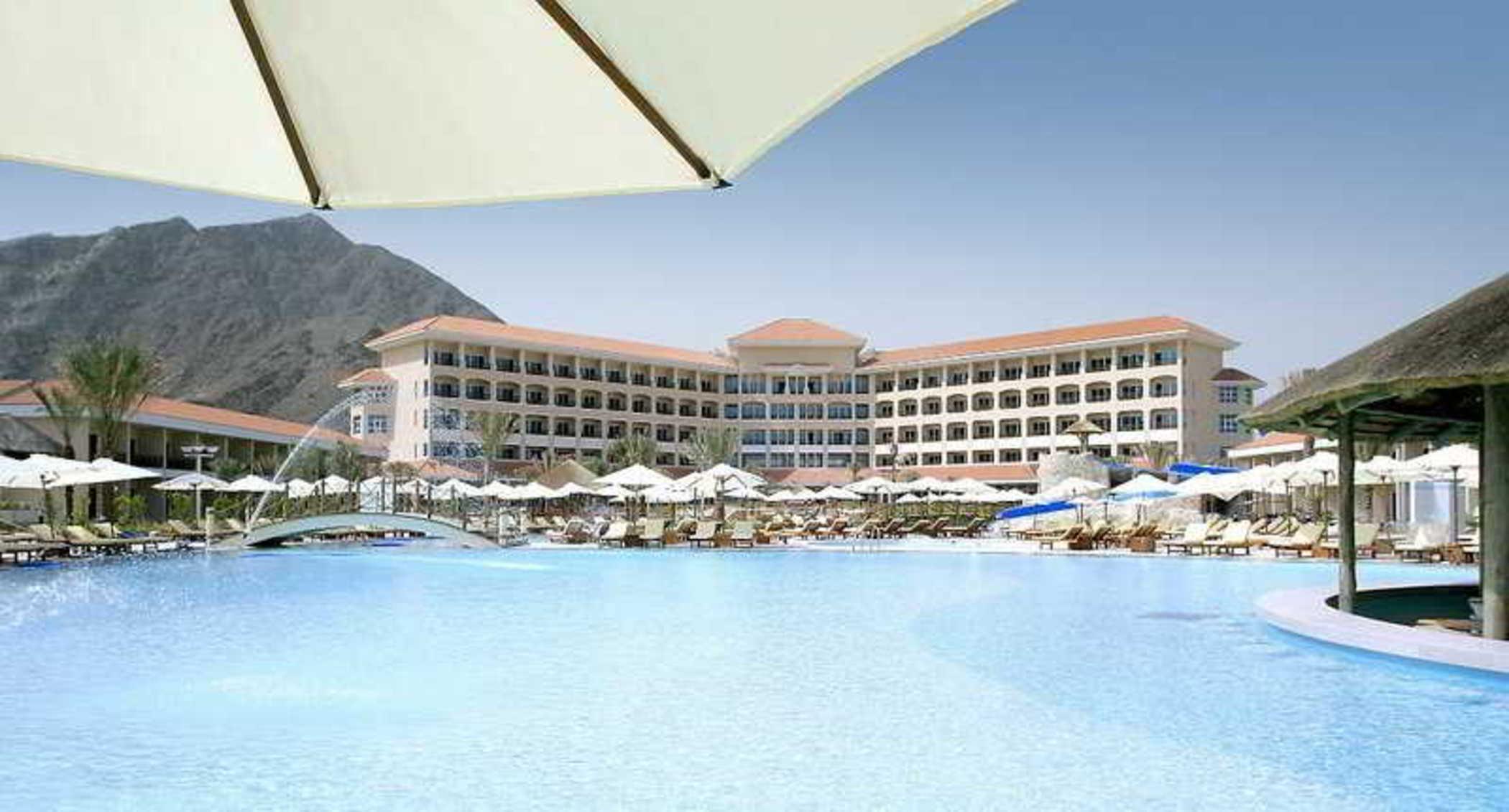 Fujairah Rotana Resort & Spa - Al Aqah Beach Facilities photo