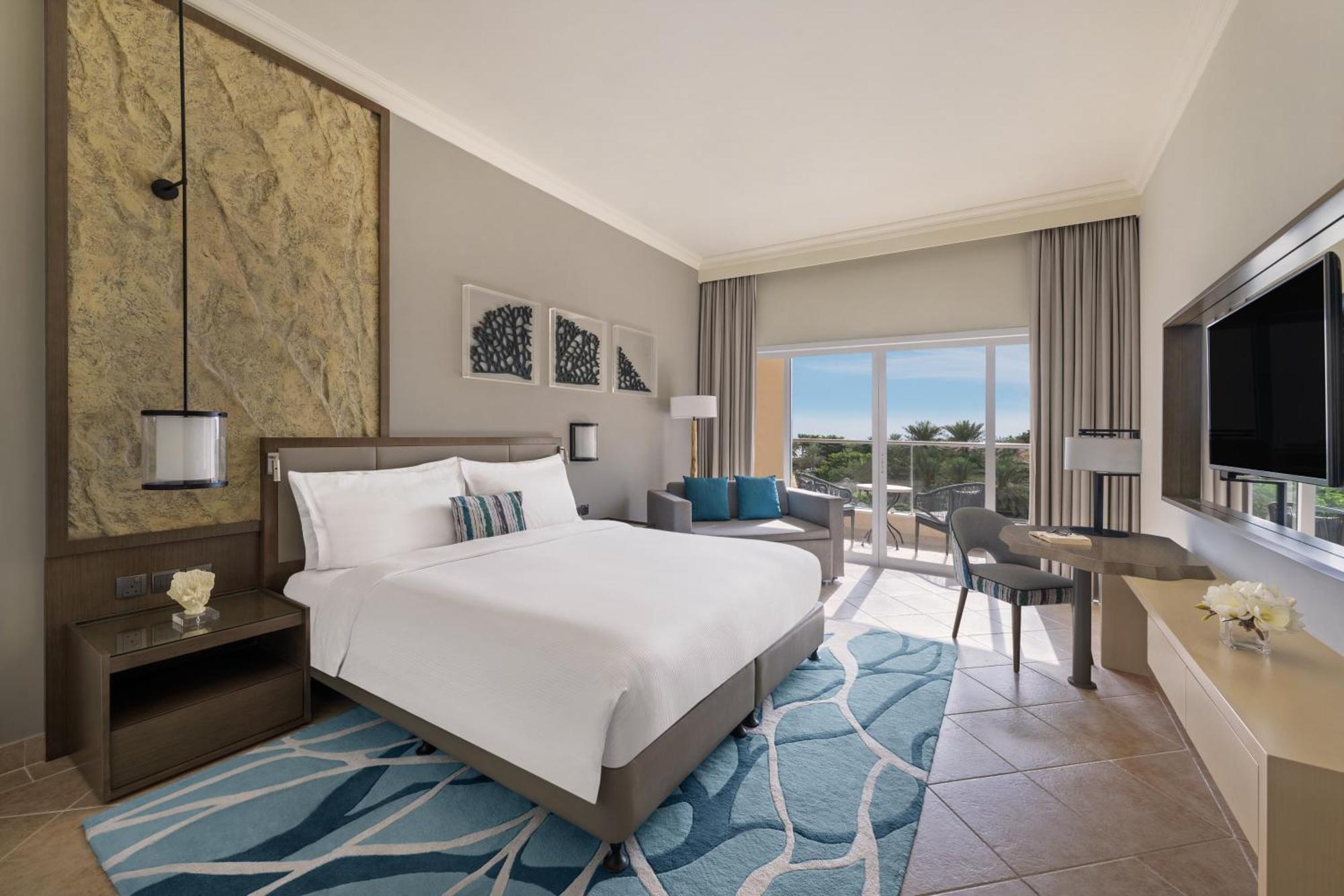 Fujairah Rotana Resort & Spa - Al Aqah Beach Exterior photo